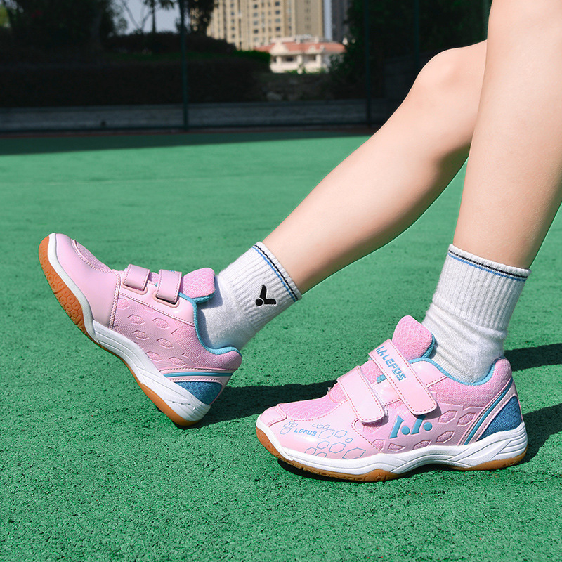 Sepatu Bulu Tangkis Anak Laki- - Badminton Shoes Men ulasan dan harga