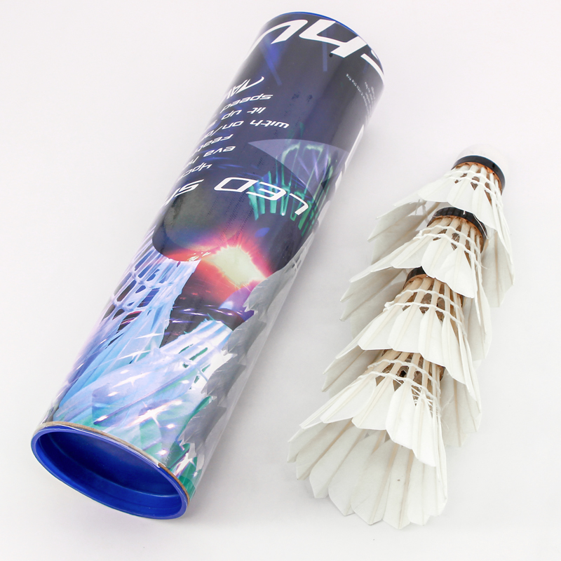 Welkin 4 Pcs Gelap Malam Color - Feather Shuttlecock ulasan dan harga